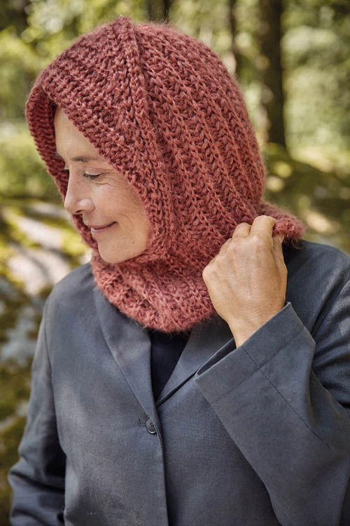 Cagoule en laine mohair et soie pour femme 